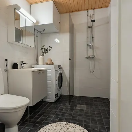 Tuura Apartment *
